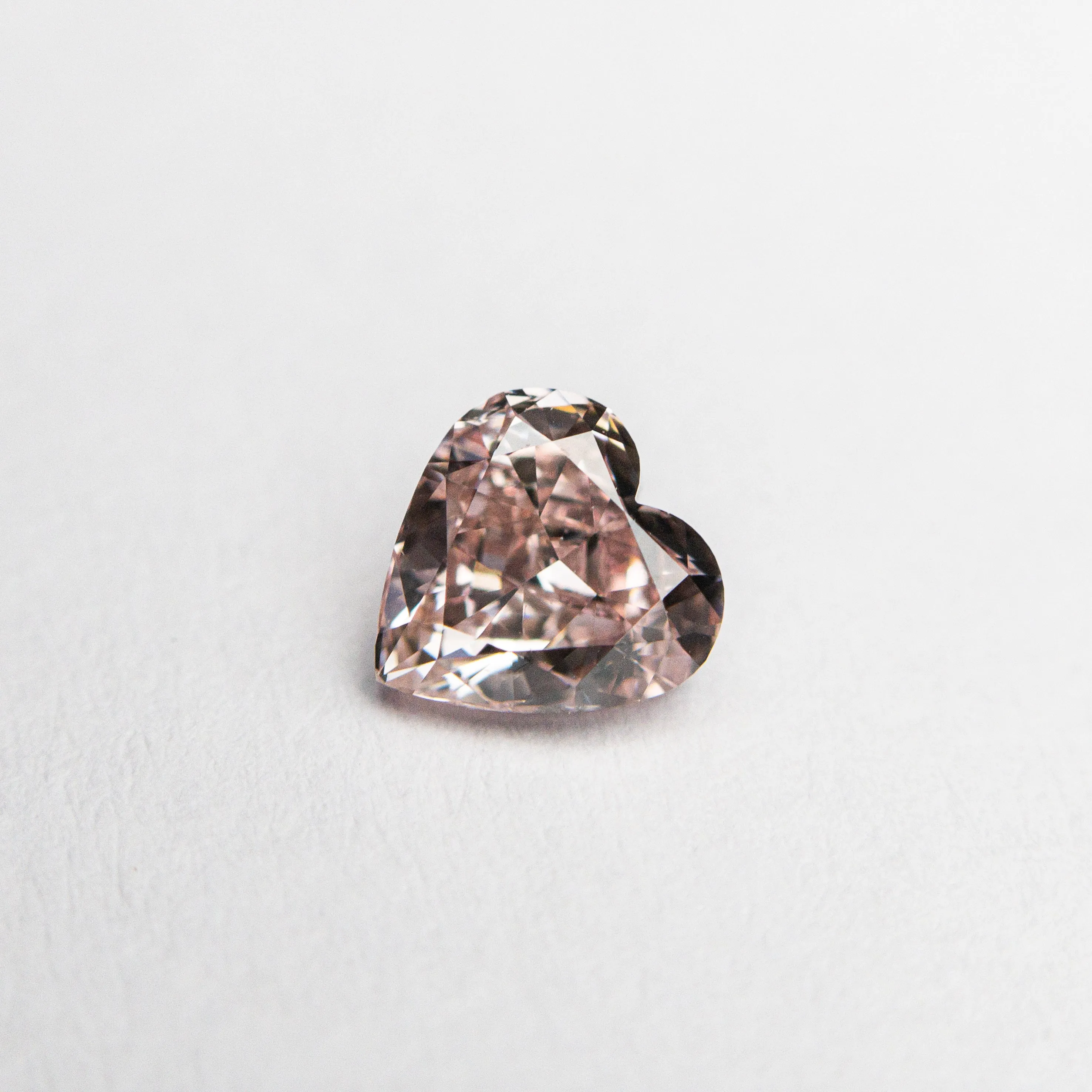 0.51ct 5.10x5.05x2.84mm GIA VS1 Fancy Orangy Pink Heart Brilliant  24153-01