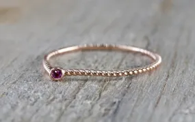 14k Rose Gold Round Cut Pink Sapphire Bezel Fashion Ring Rope Design Band