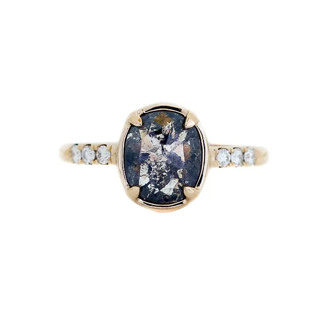 1.58ct Black Swan Oval Diamond Ring in Yellow Gold