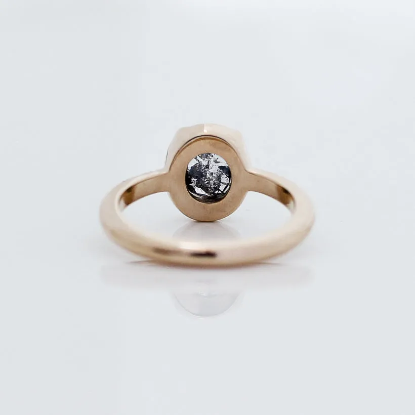 1.58ct Black Swan Oval Diamond Ring in Yellow Gold