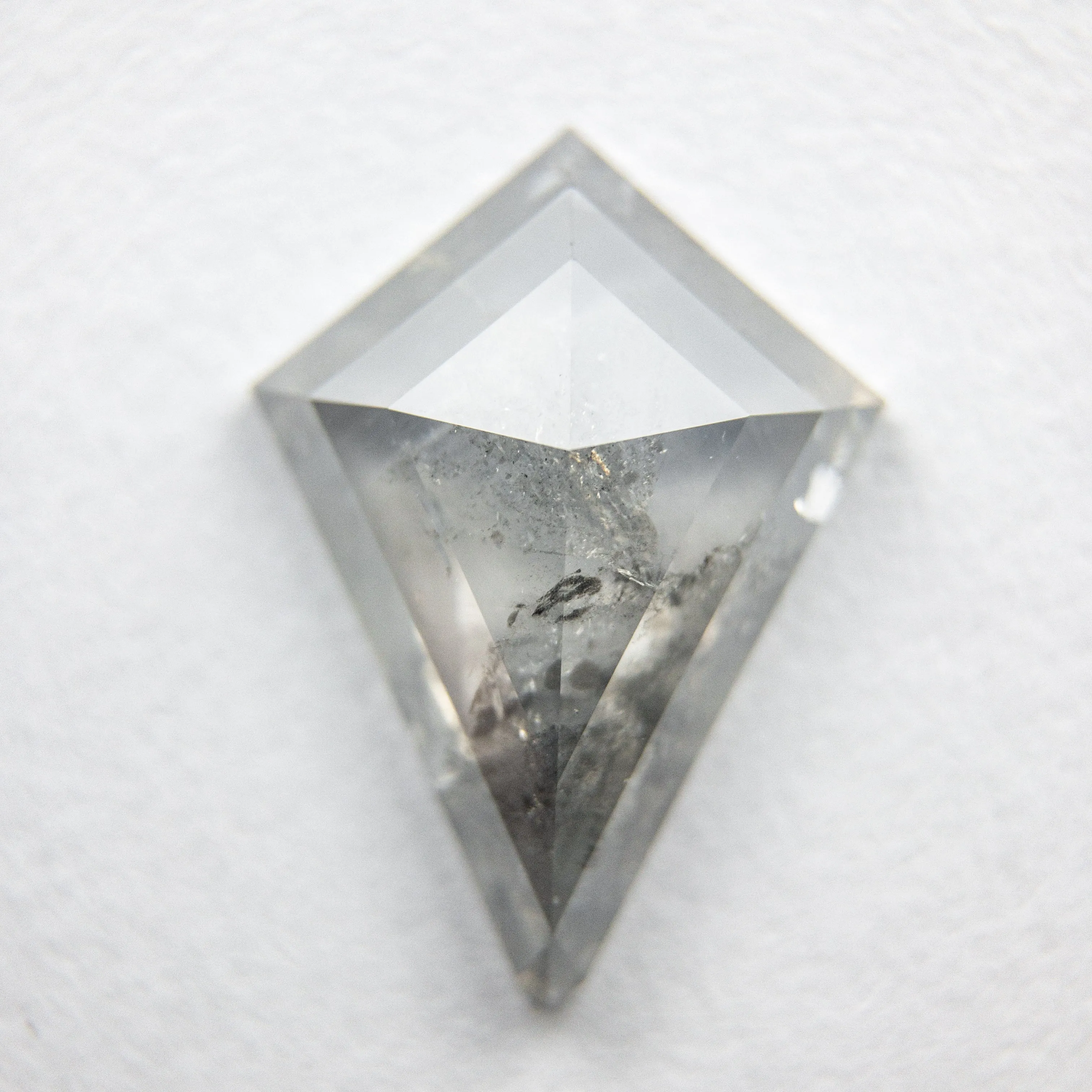 1.76ct 12.40x9.04x2.77mm Kite Rosecut 18031-06