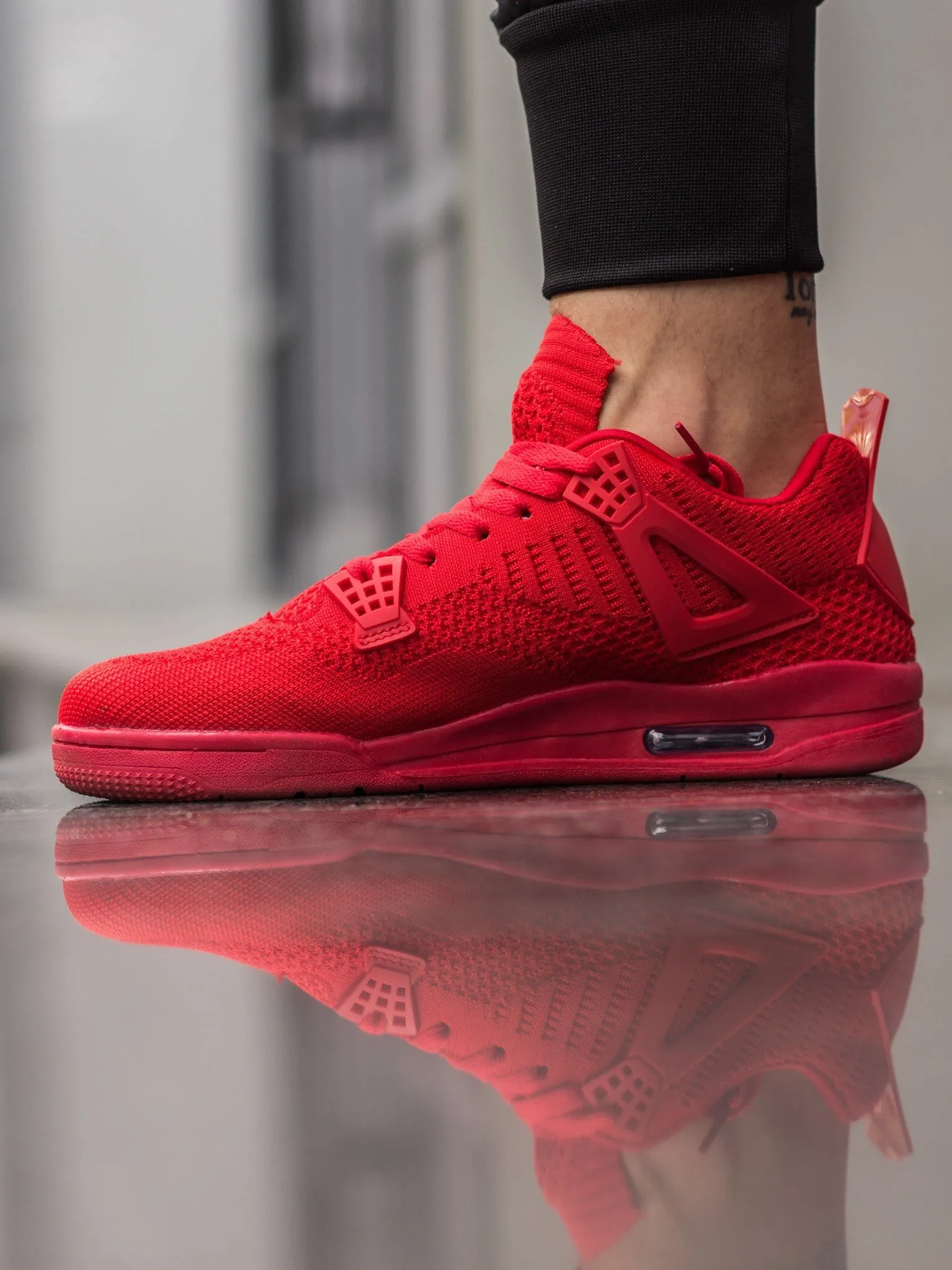 Adidasi H16 Red