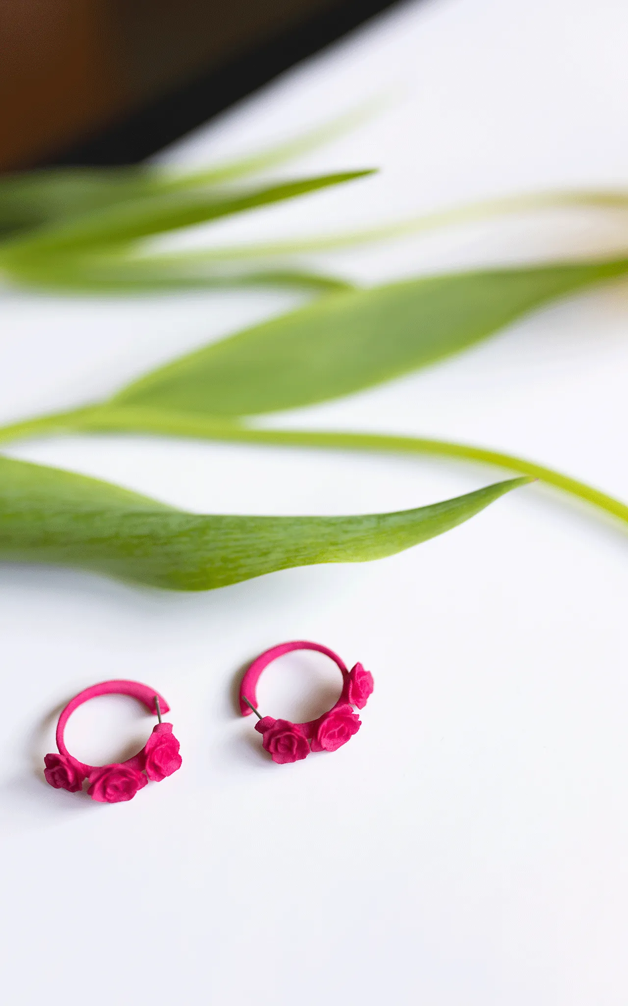 Boucles d'oreilles ornées de roses I Mini-Flamenco