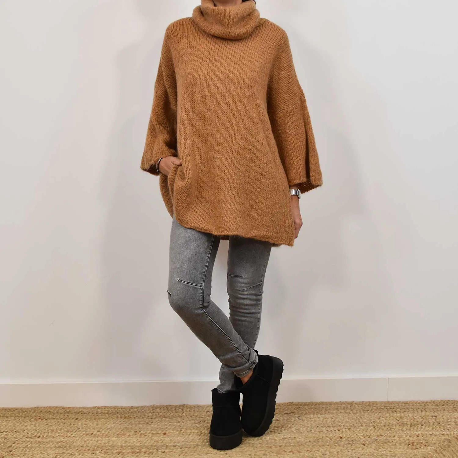 Jersey poncho camel