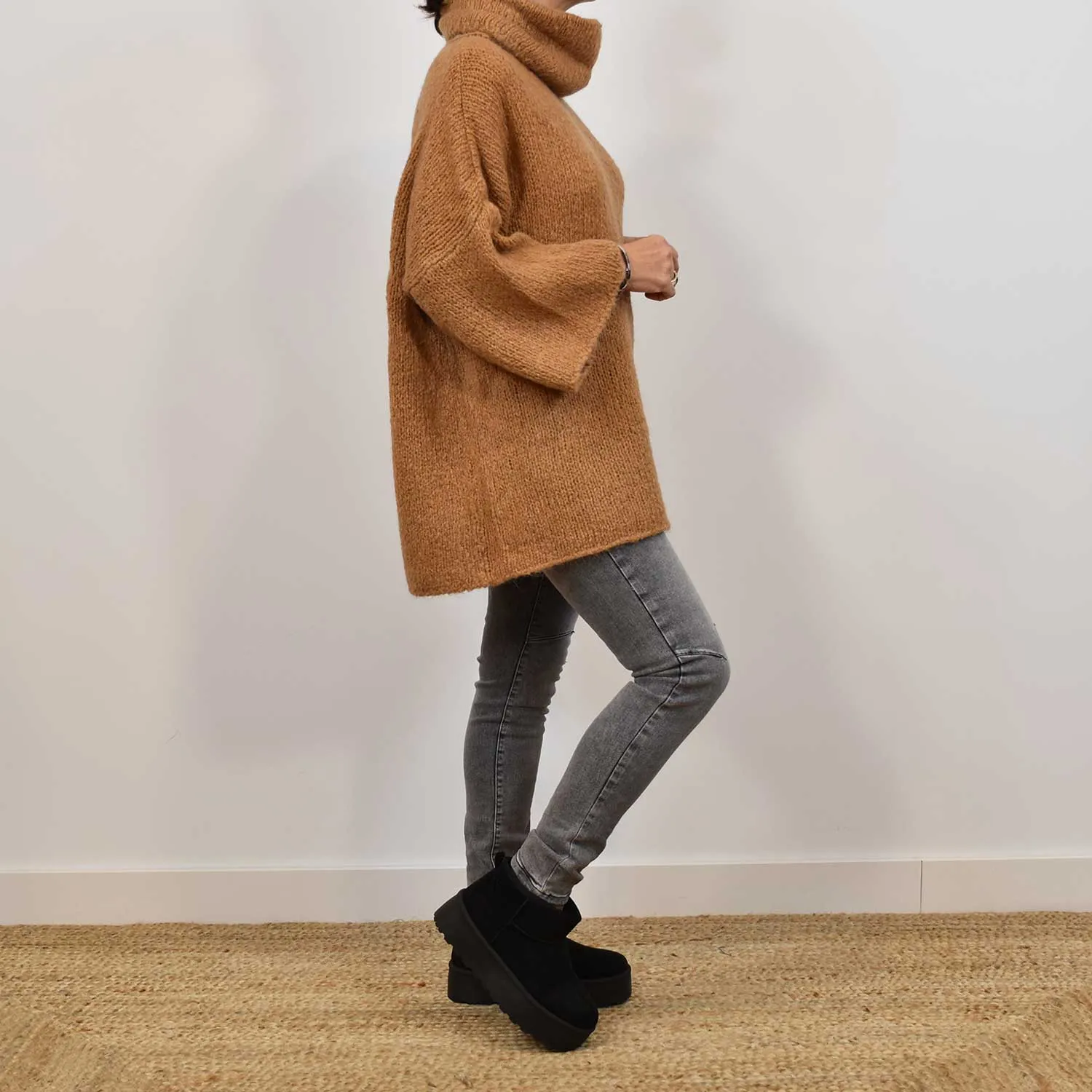 Jersey poncho camel