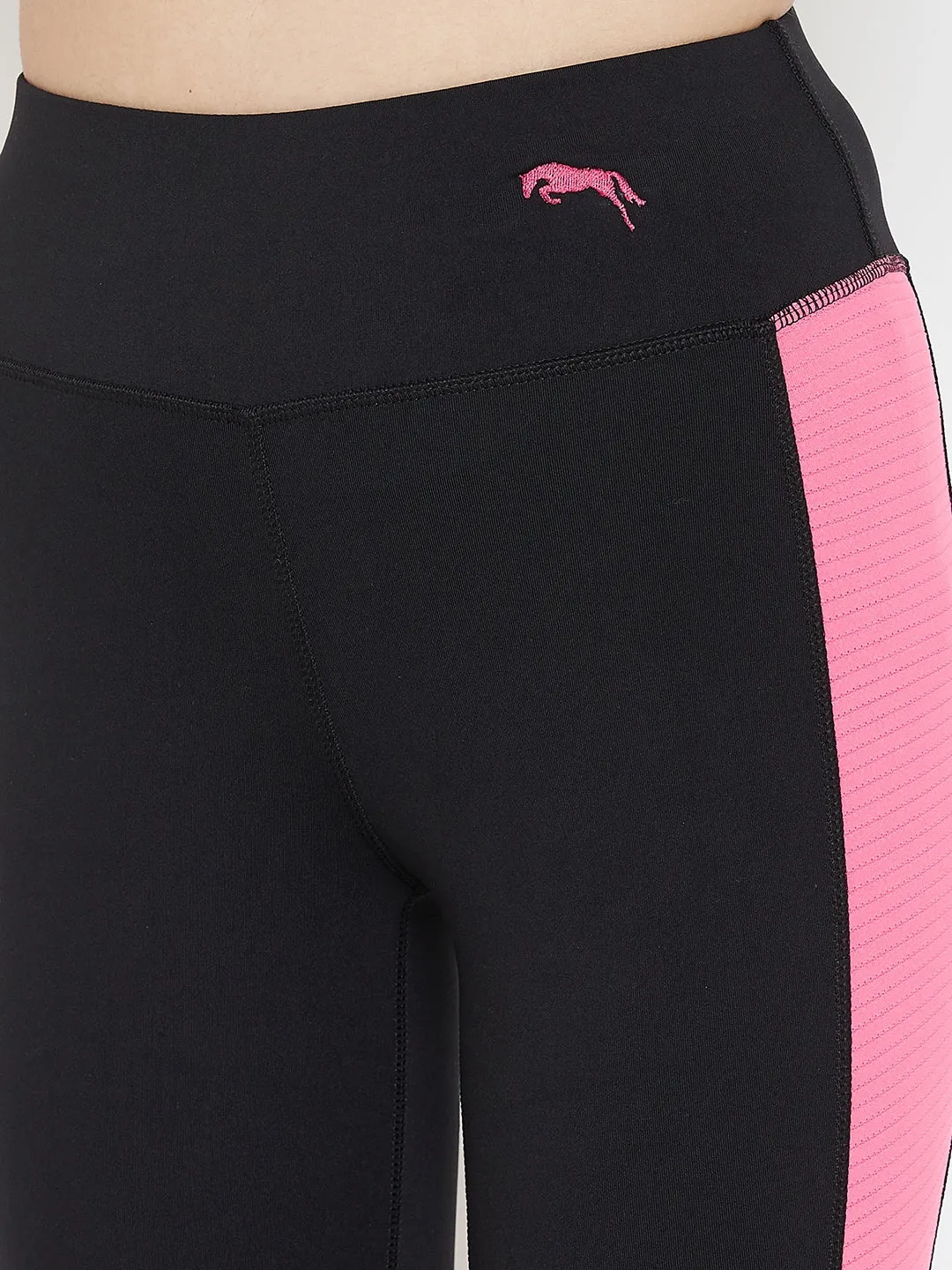 JUMP USA Women Black & Pink Active Wear Tights