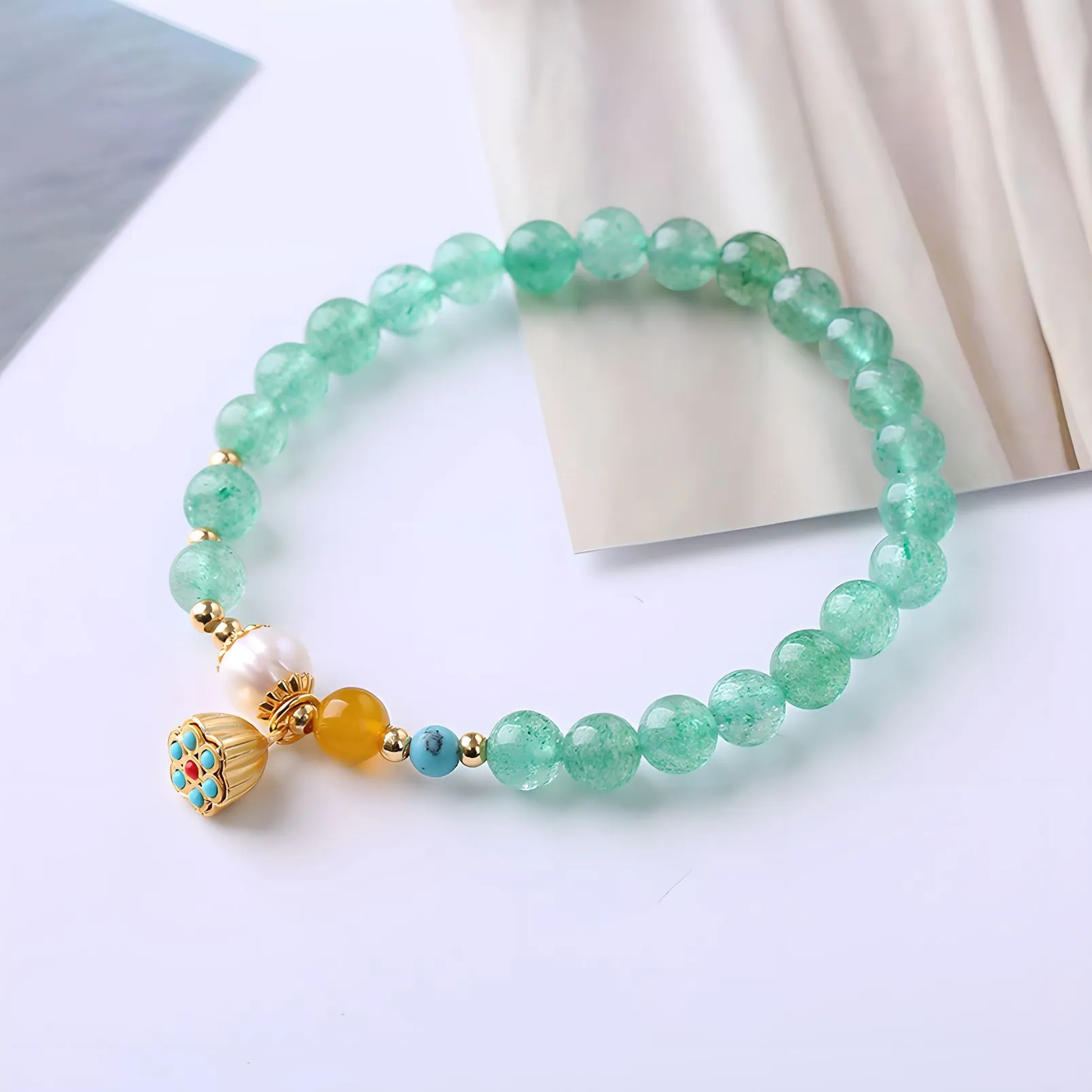 Luxyin Iris Green Strawberry Quartz Crystal Bead Bracelet