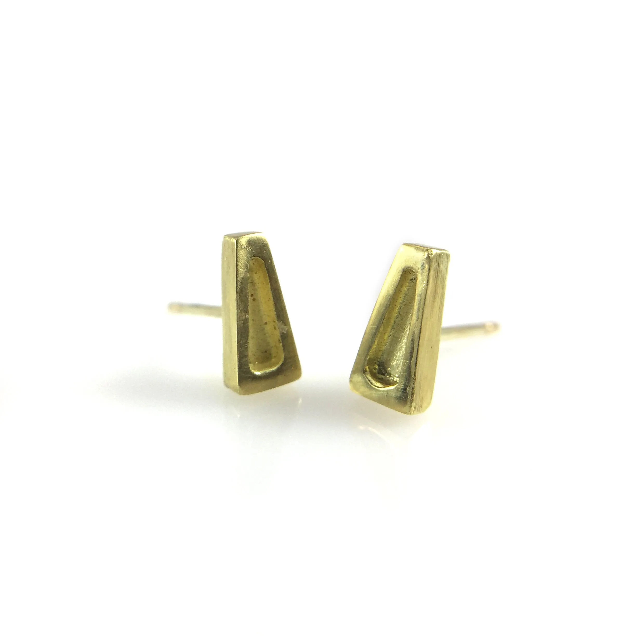 Mini 18k Triangle Studs