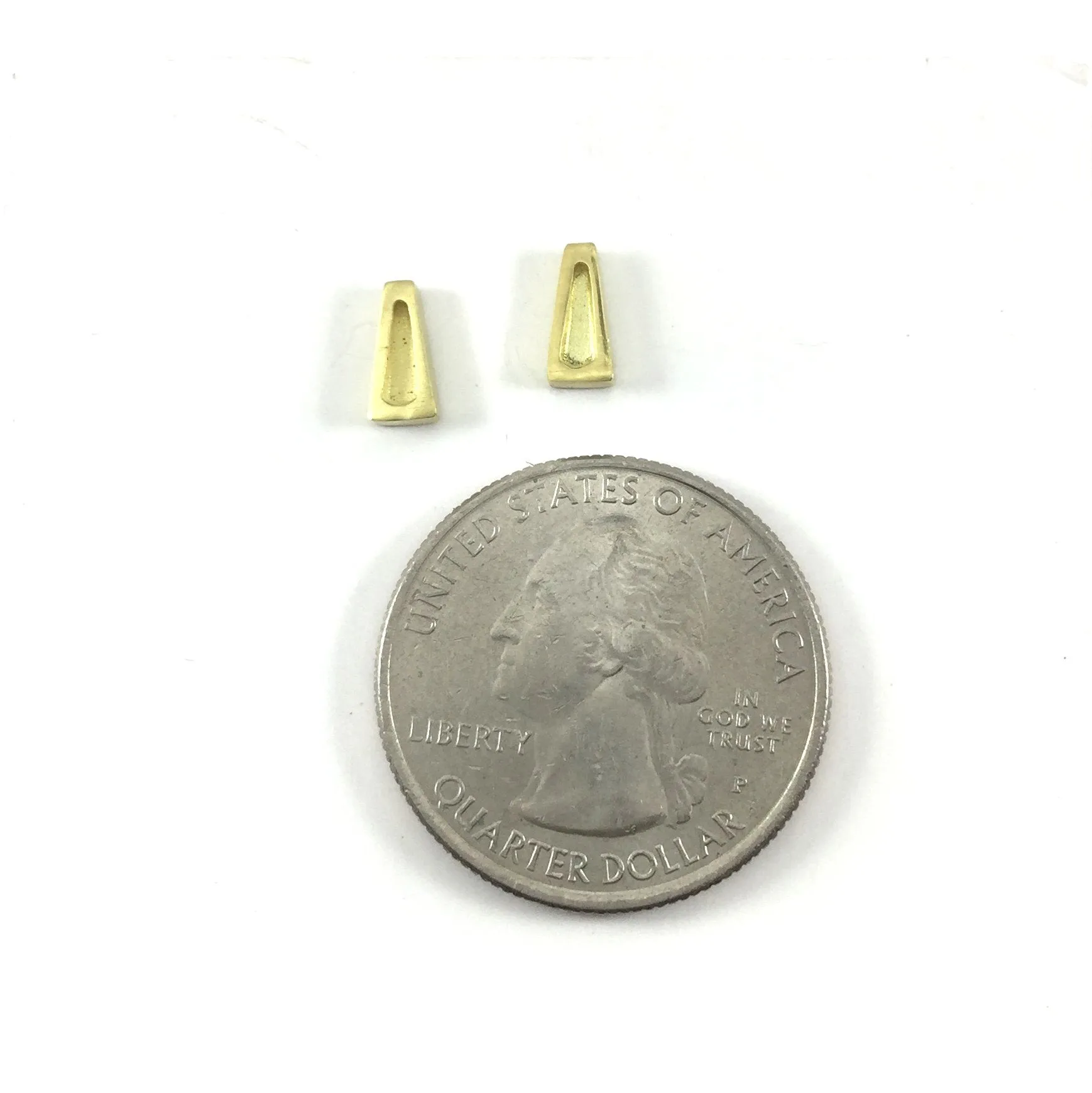 Mini 18k Triangle Studs