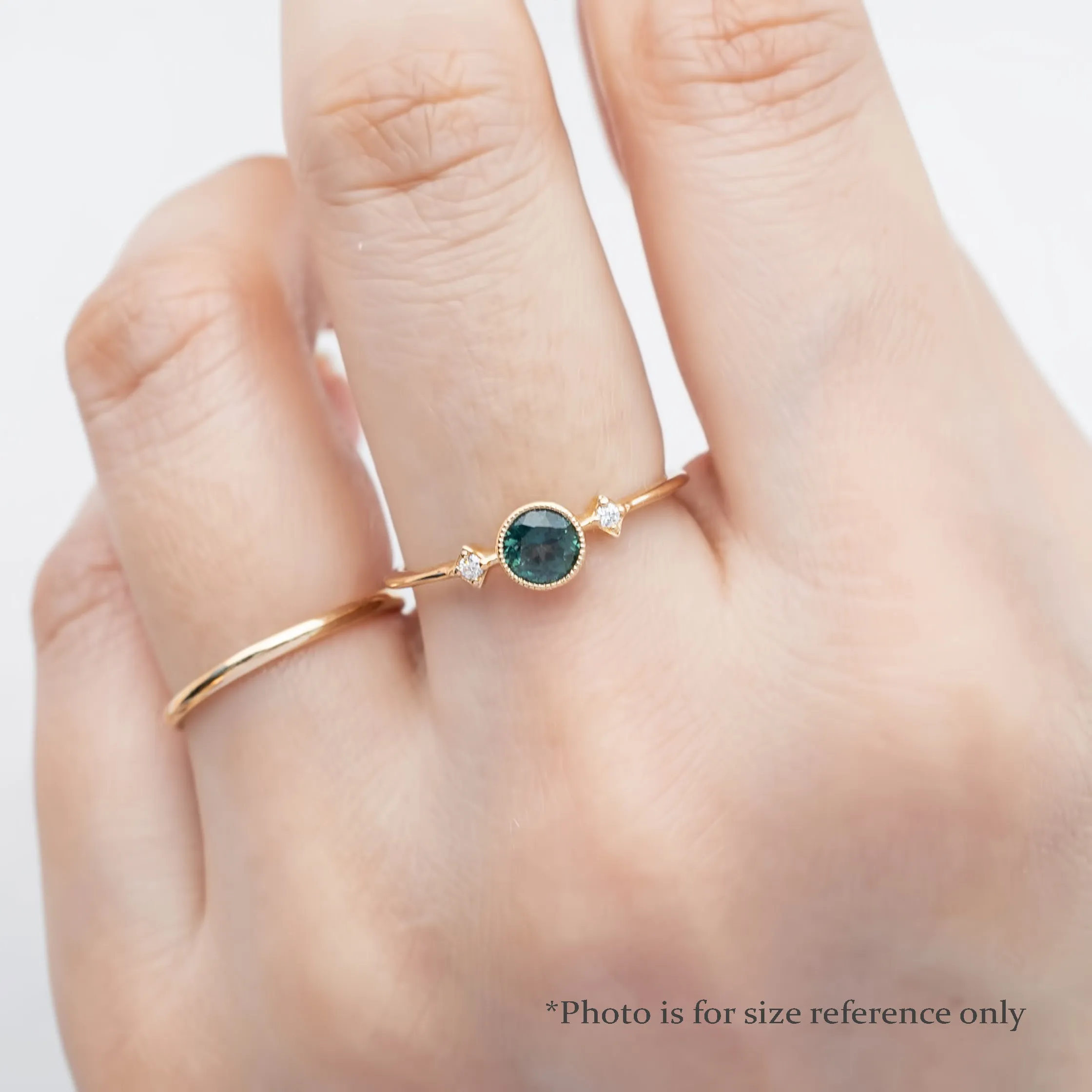 Moon & Star Ring 4.5mm 0.45ct Peacock Green Queensland Sapphire 14K Yellow Gold