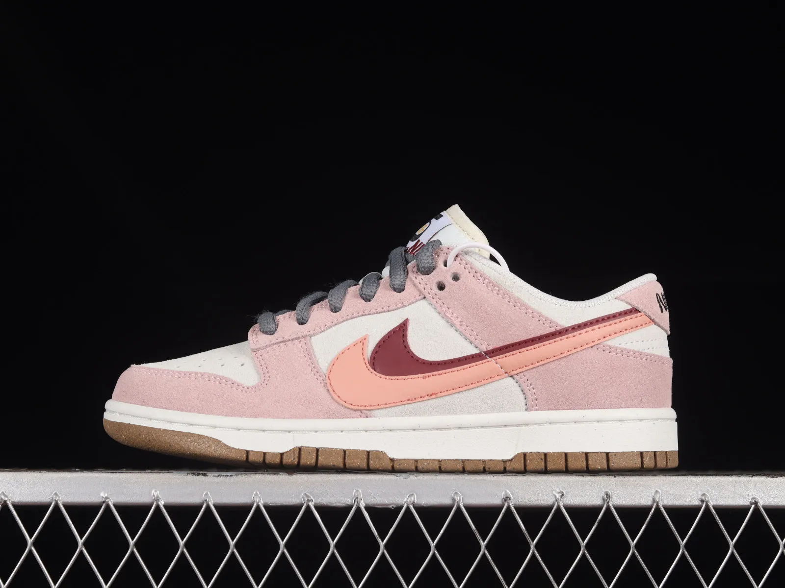 Nike SB Dunk Low SE 85 Coconut Milk Pink Dark Grey DO9457-120