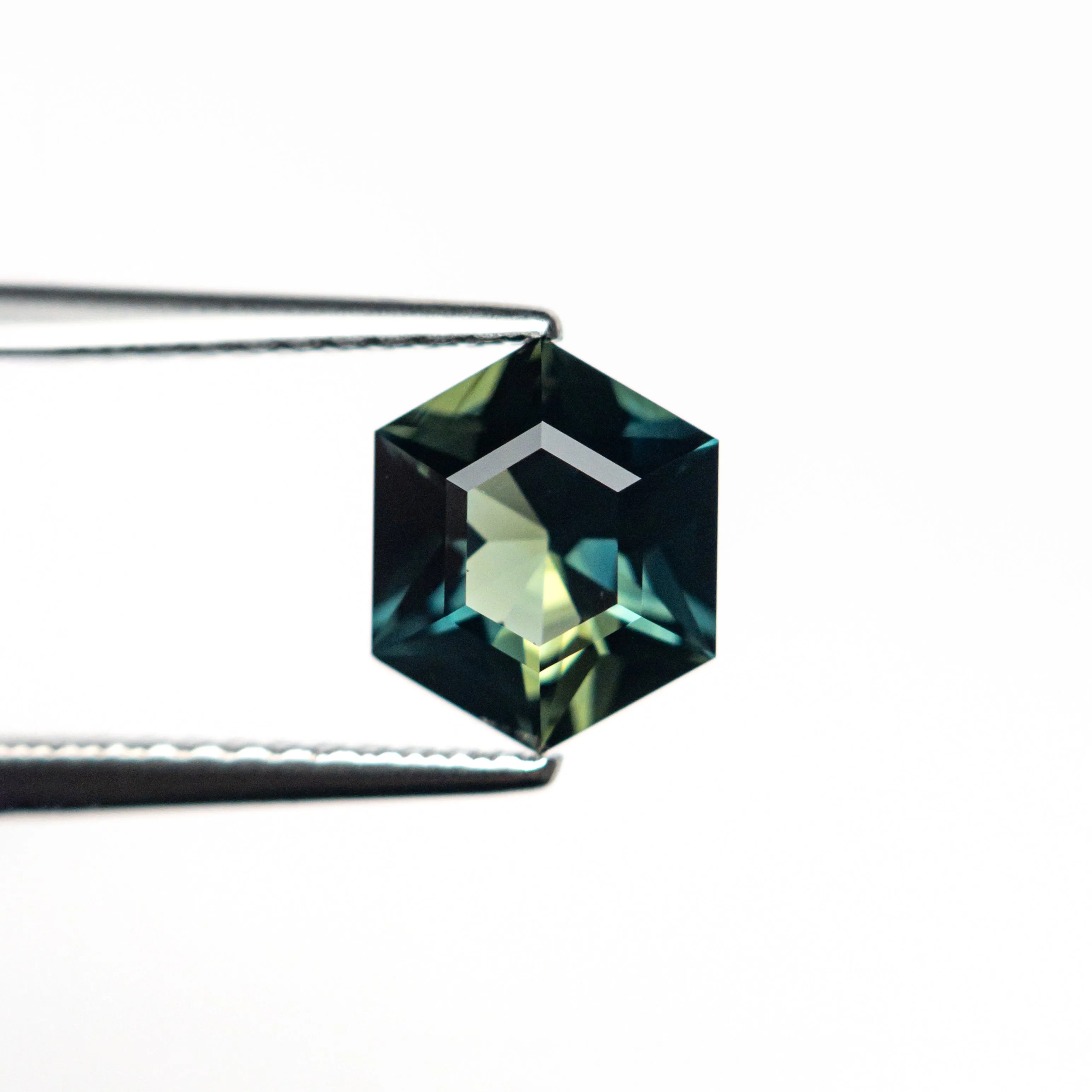 Parti Green-Teal Step Cut Sapphire - 1.27ct Hexagon