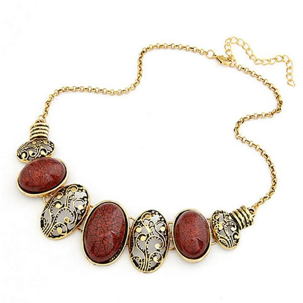 Red and Gold Oval Link Collar Necklace