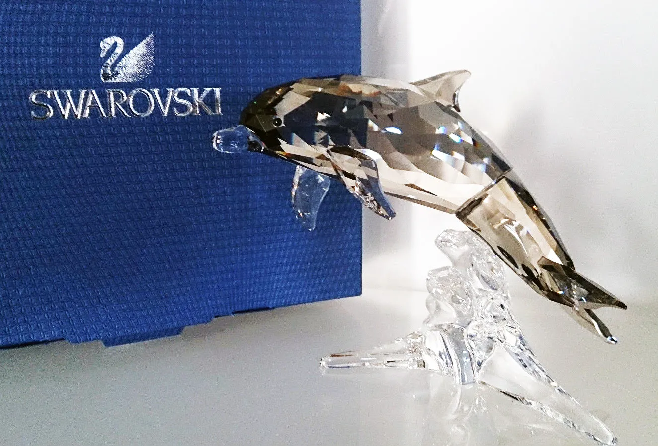 Swarovski Color Crystal Figurine DOLPHIN MOTHER #5043617