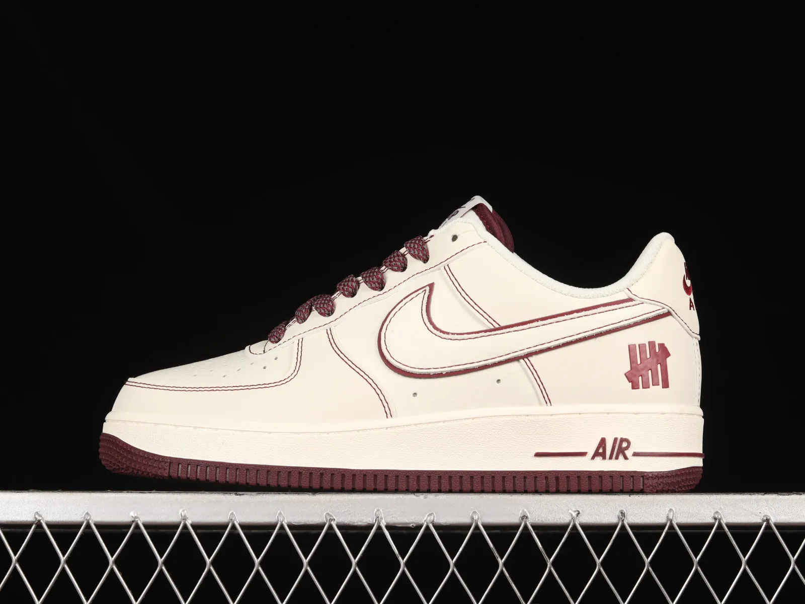 Undefeated x Nike Air Force 1 07 Low SU19 Sail Brown Wine UN3699-022